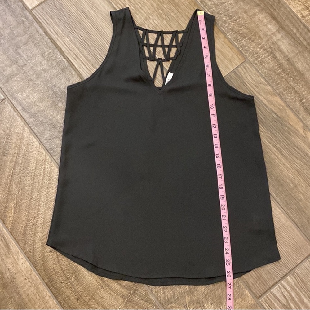 Ro & De Anthropologie Lattice Back Tank Top Medium Charcoal Gray Flowy - Picture 8 of 10